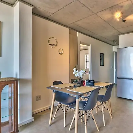 Sea And Sun-Table Mountain Views Wifi Parking! Apartment Cape Town Exterior photo