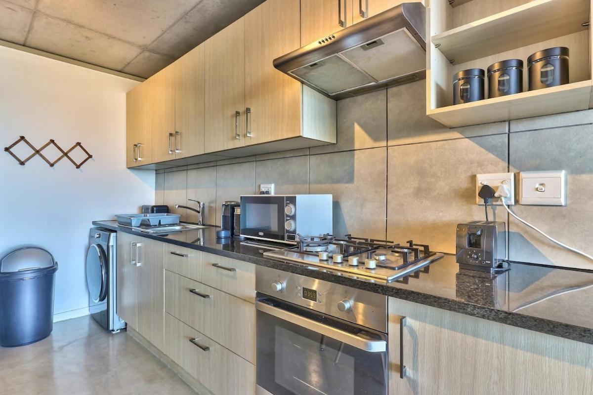 Apartment Sea And Sun-table Mountain Views Wifi Parking! *